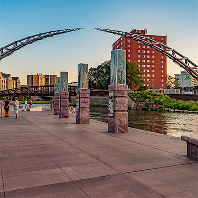 downtown sioux falls river side